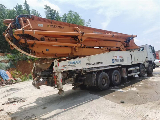 งานก่อสร้างรถบรรทุกคอนกรีตปั๊ม Putzmeister Boom Pump พร้อมรีโมทคอนโทรล