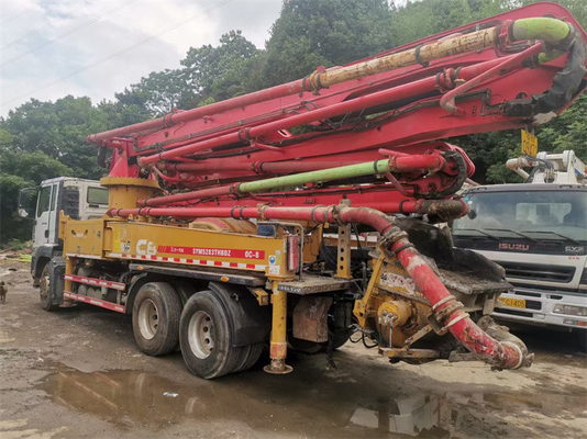 งานก่อสร้างรถบรรทุกคอนกรีตปั๊ม Putzmeister Boom Pump พร้อมรีโมทคอนโทรล